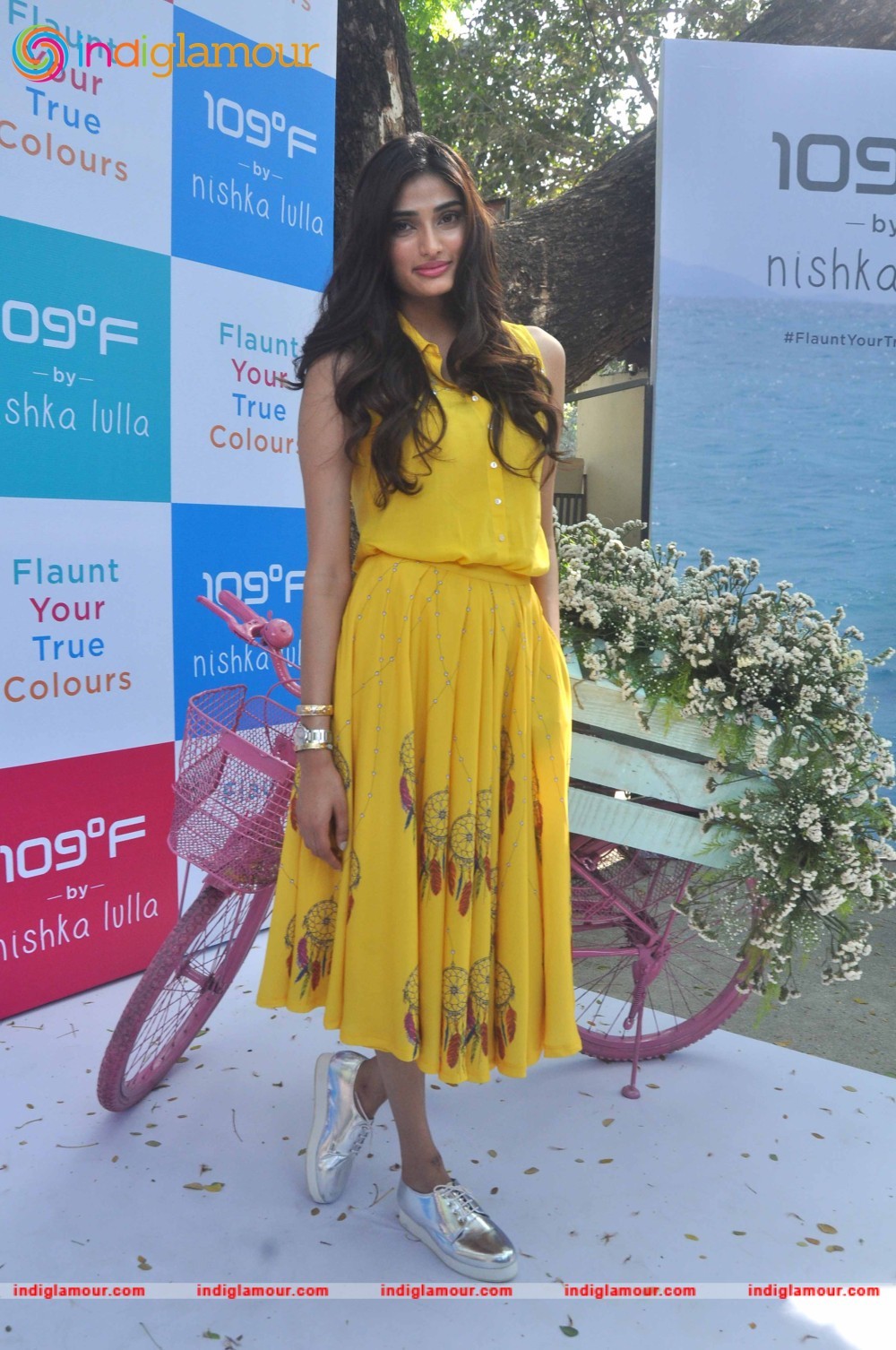Athiya Shetty Actress hd photo