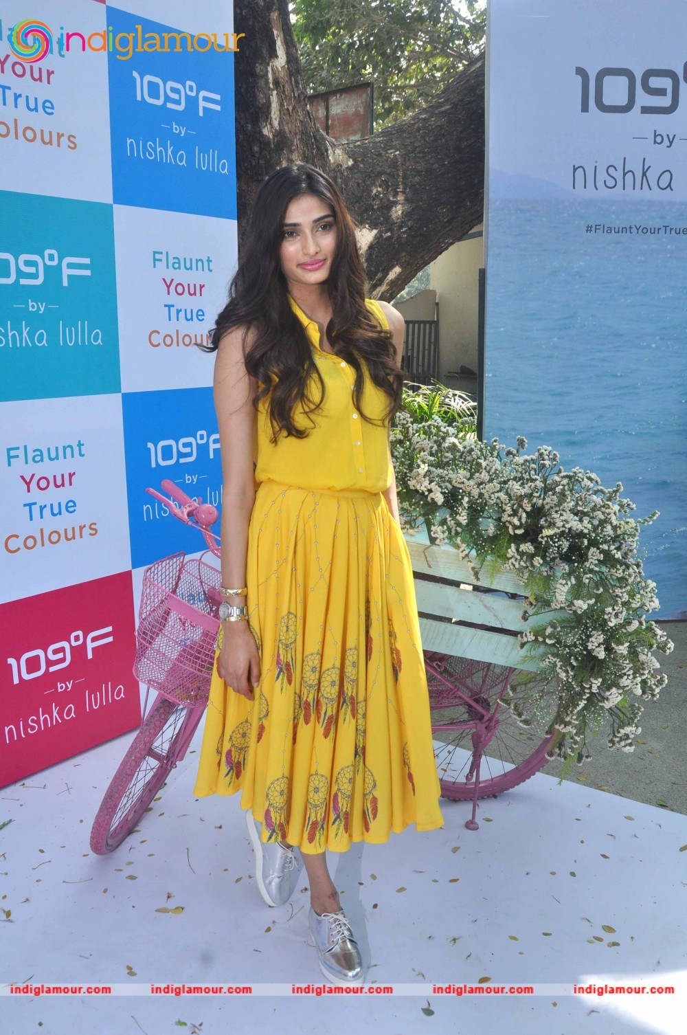 Athiya Shetty Actress hd photo