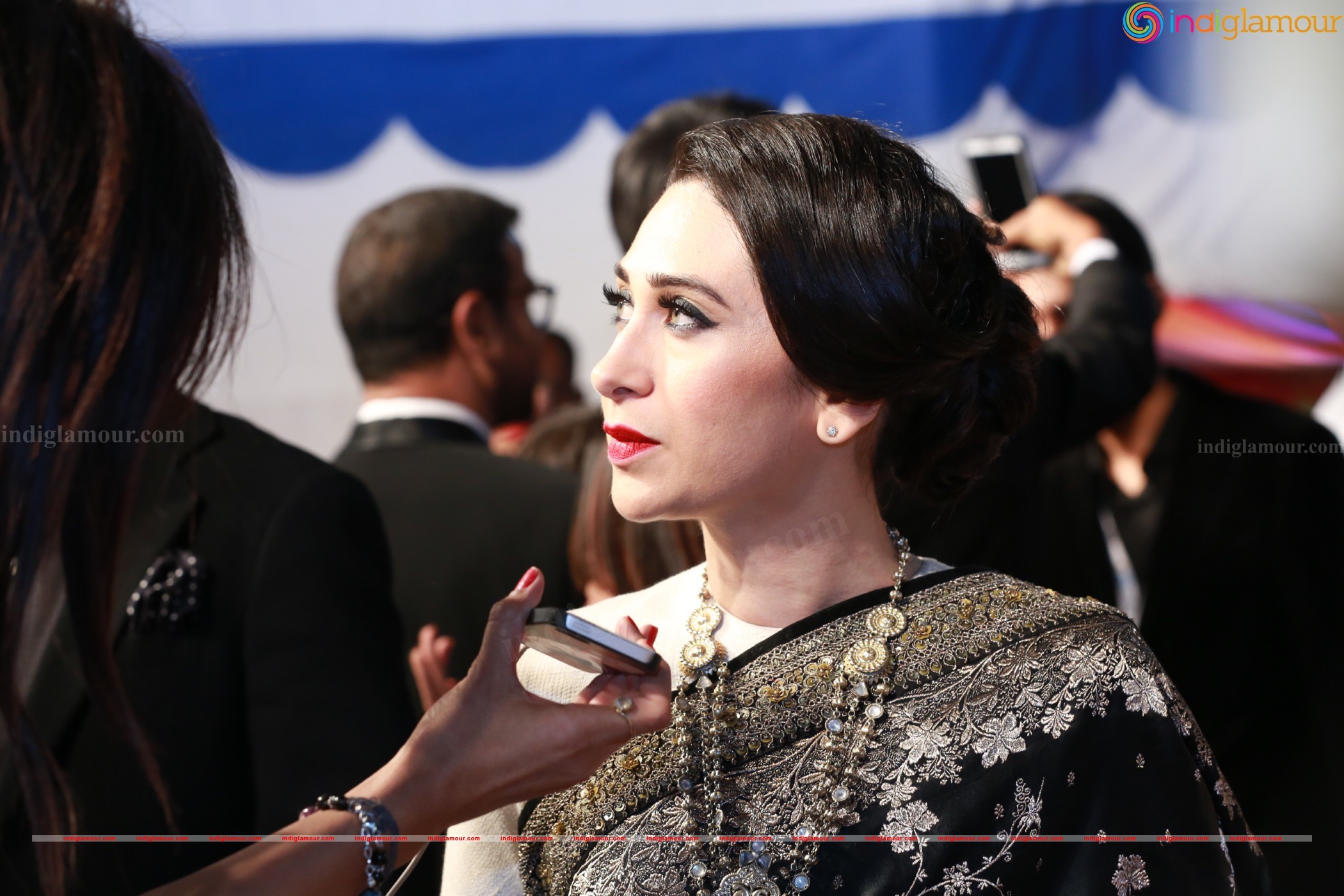Karisma Kapoor Actress hd photo