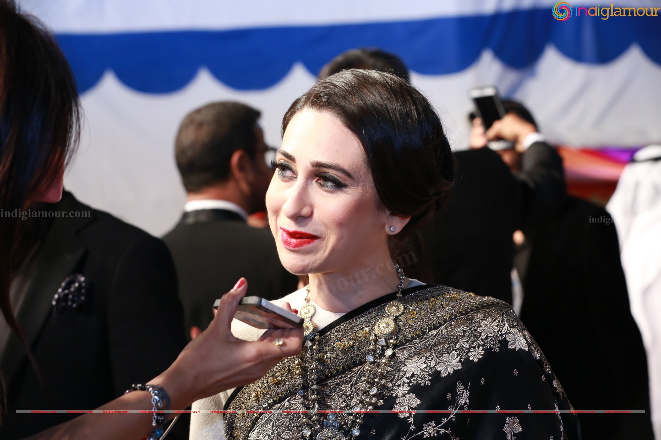 Karisma Kapoor Actress hd photo