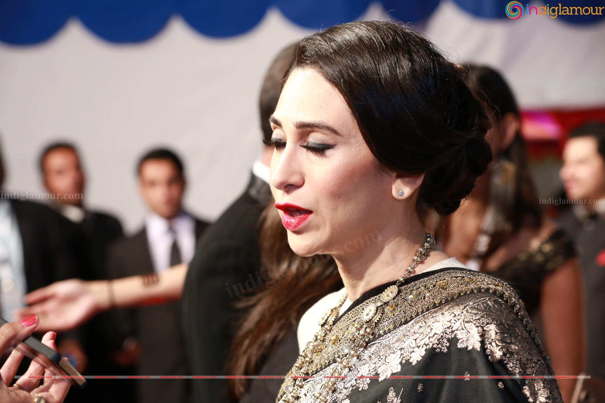 Karisma Kapoor Actress hd photo