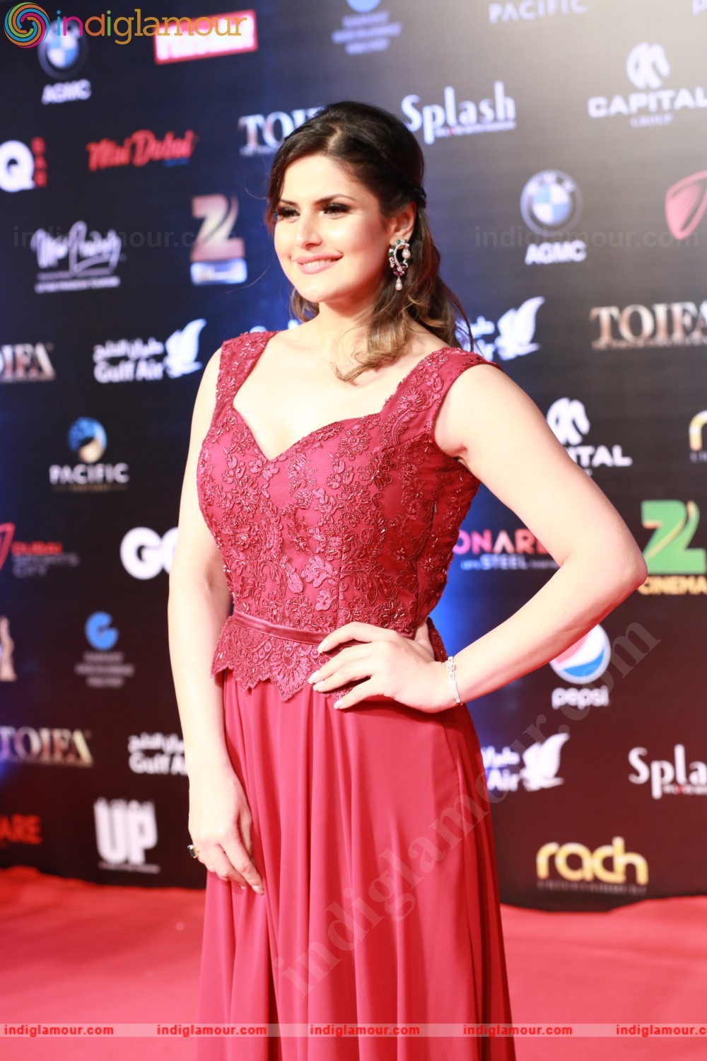 Zarine Khan Actress hd photo