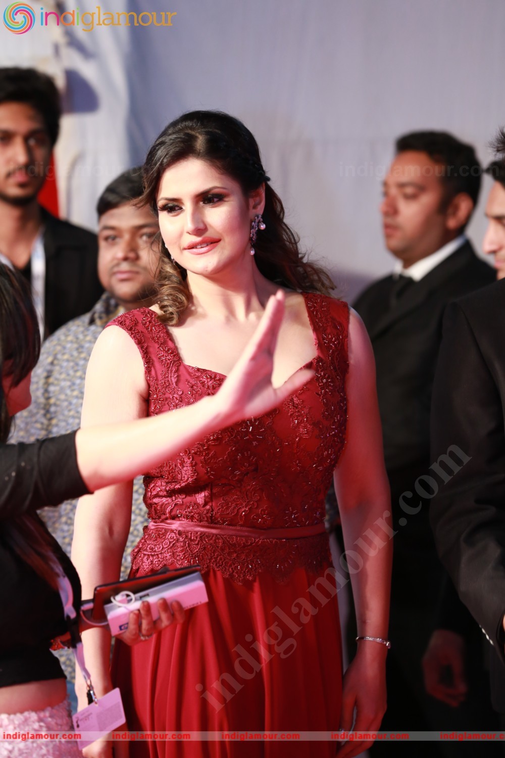 Zarine Khan Actress hd photo