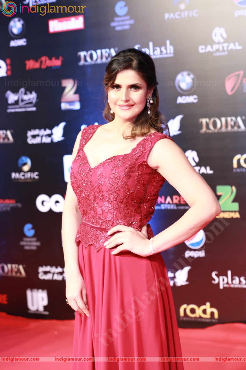 Zarine Khan Actress hd photo