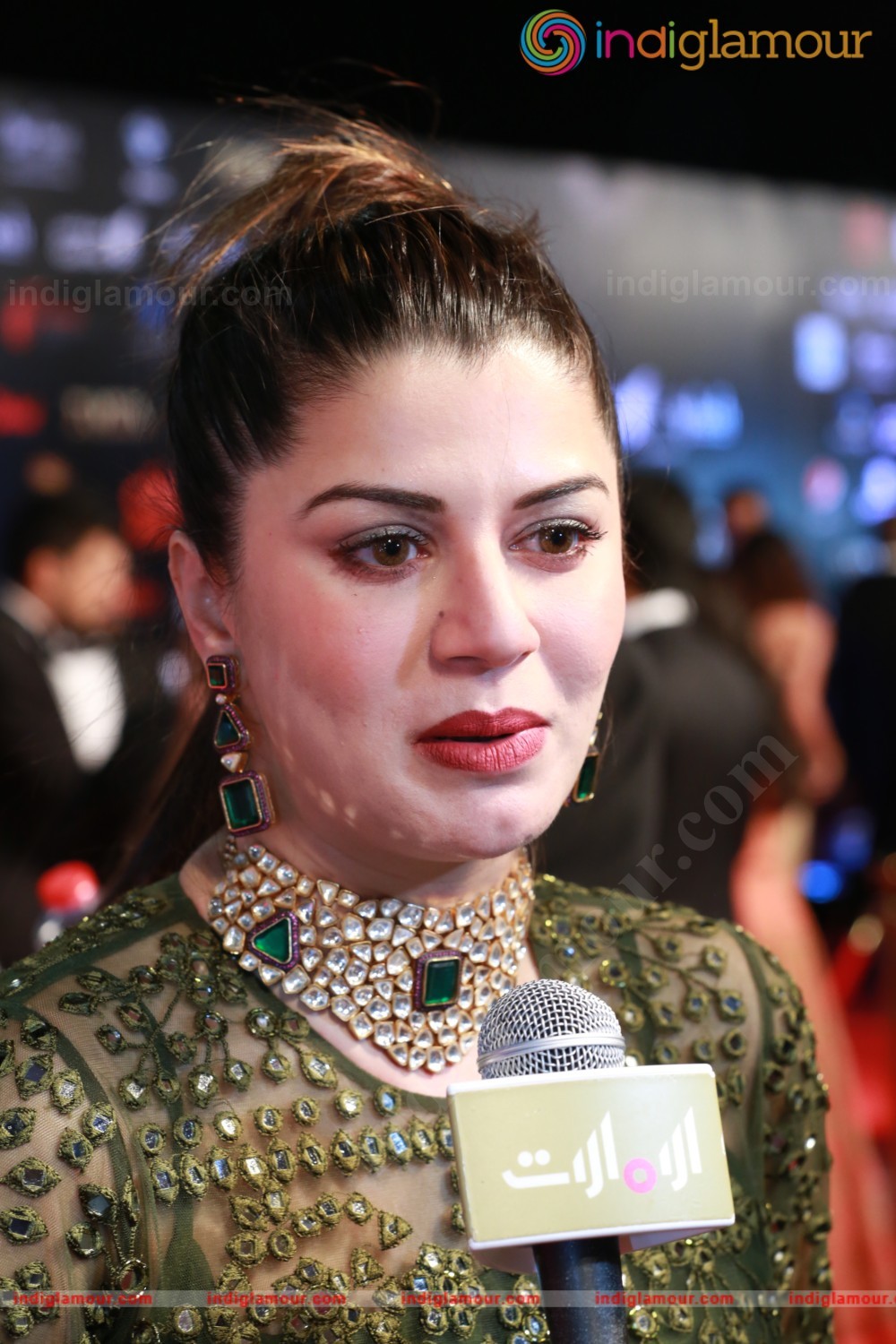 Kainaat Arora Actress hd photo