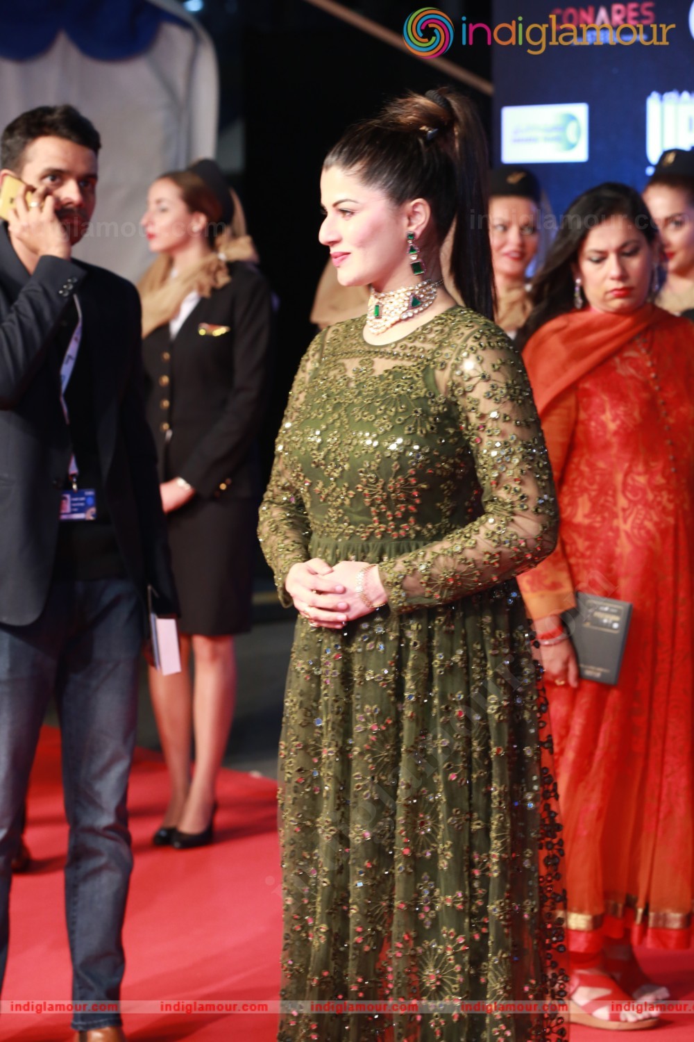 Kainaat Arora Actress hd photo