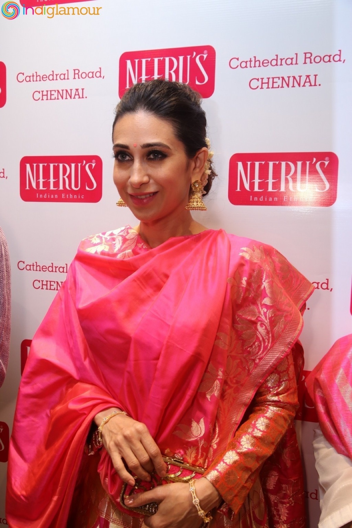Karishma Kapoor Actress hd photo