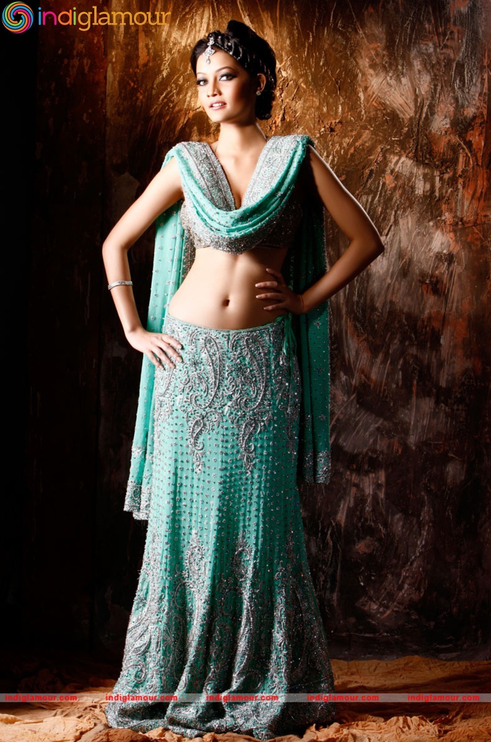 Sanam Jain Actress hd photo