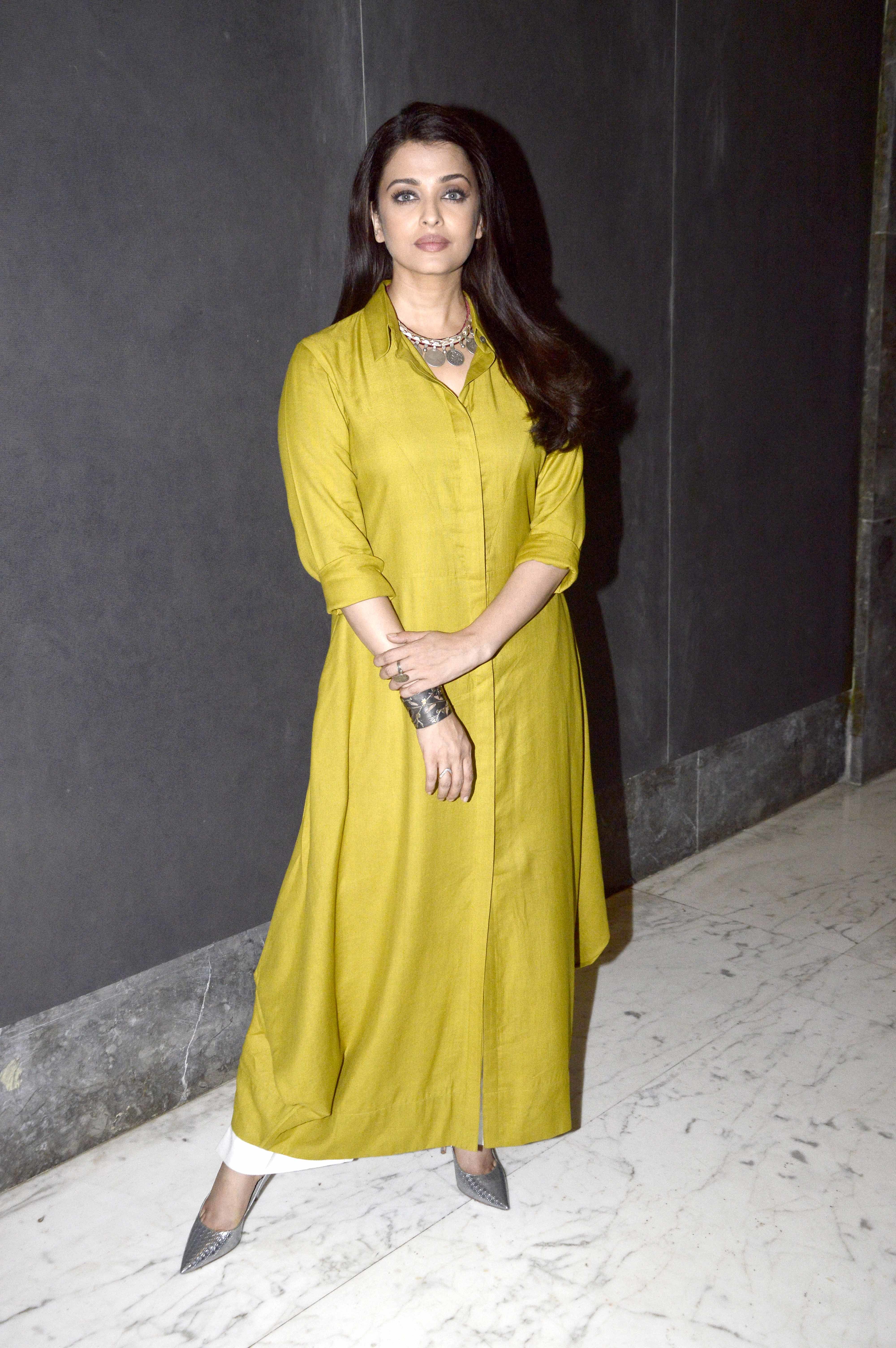 Aishwarya Rai Bachchan Actress hd photo