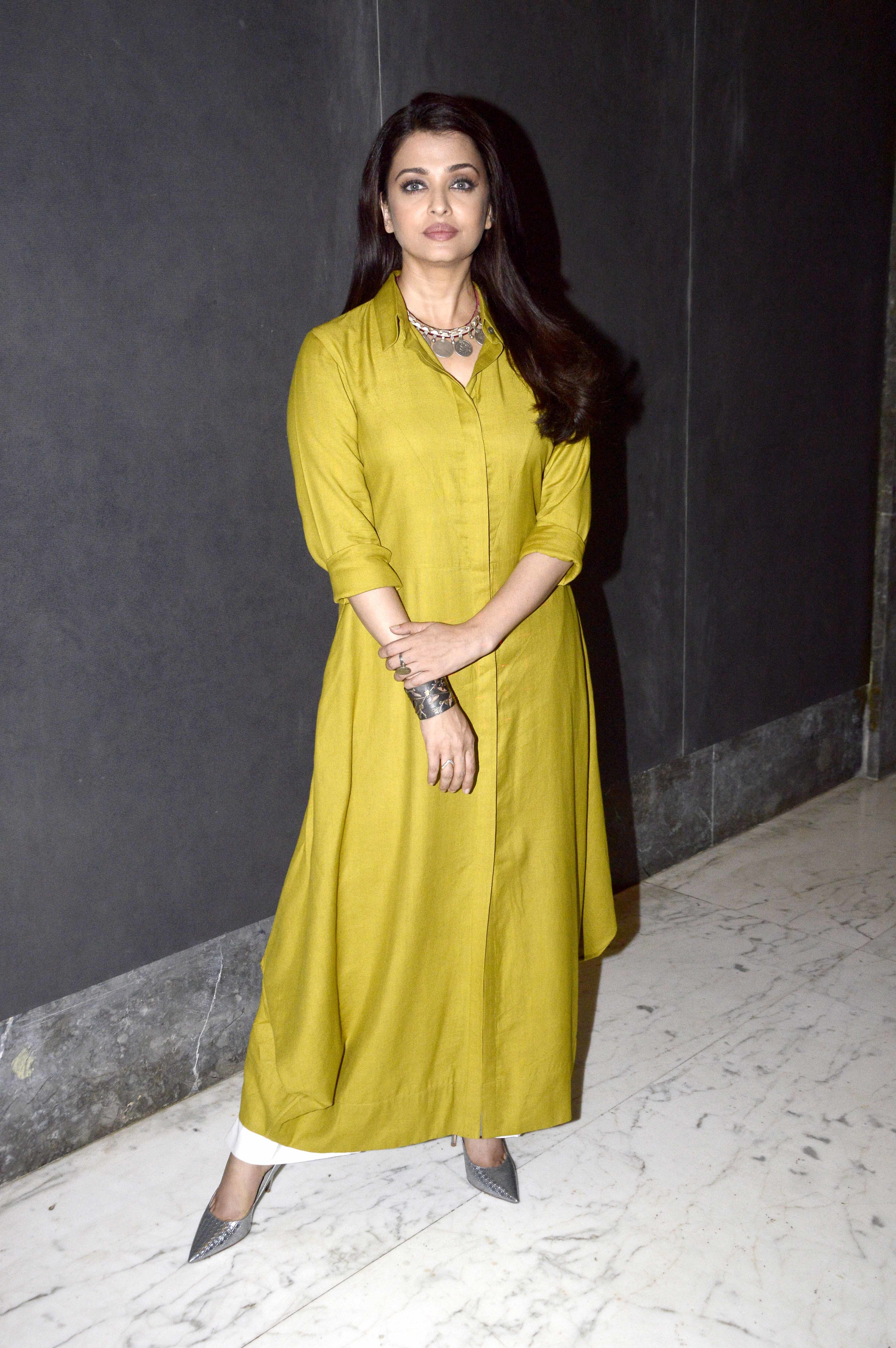 Aishwarya Rai Bachchan Actress hd photo