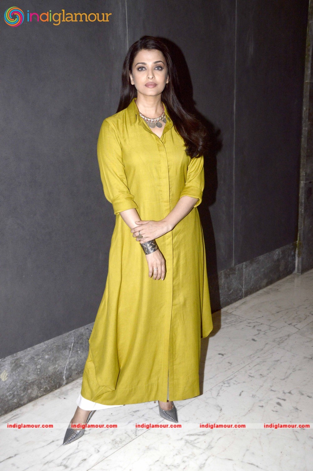 Aishwarya Rai Bachchan Actress hd photo