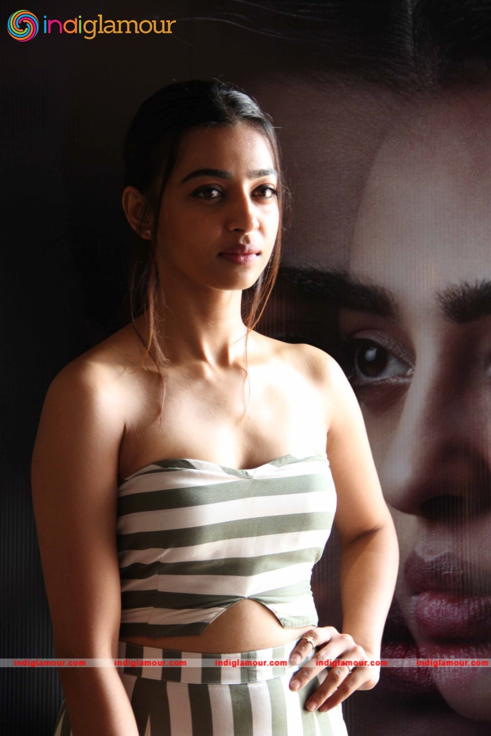 Radhika Apte Actress hd photo