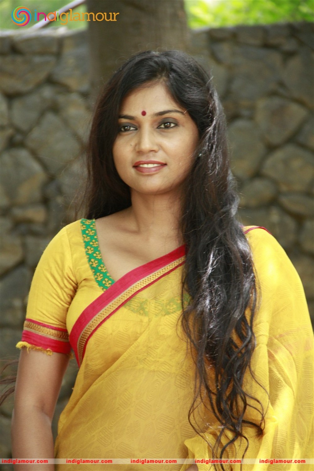 Usha Jadhav Actress hd photo