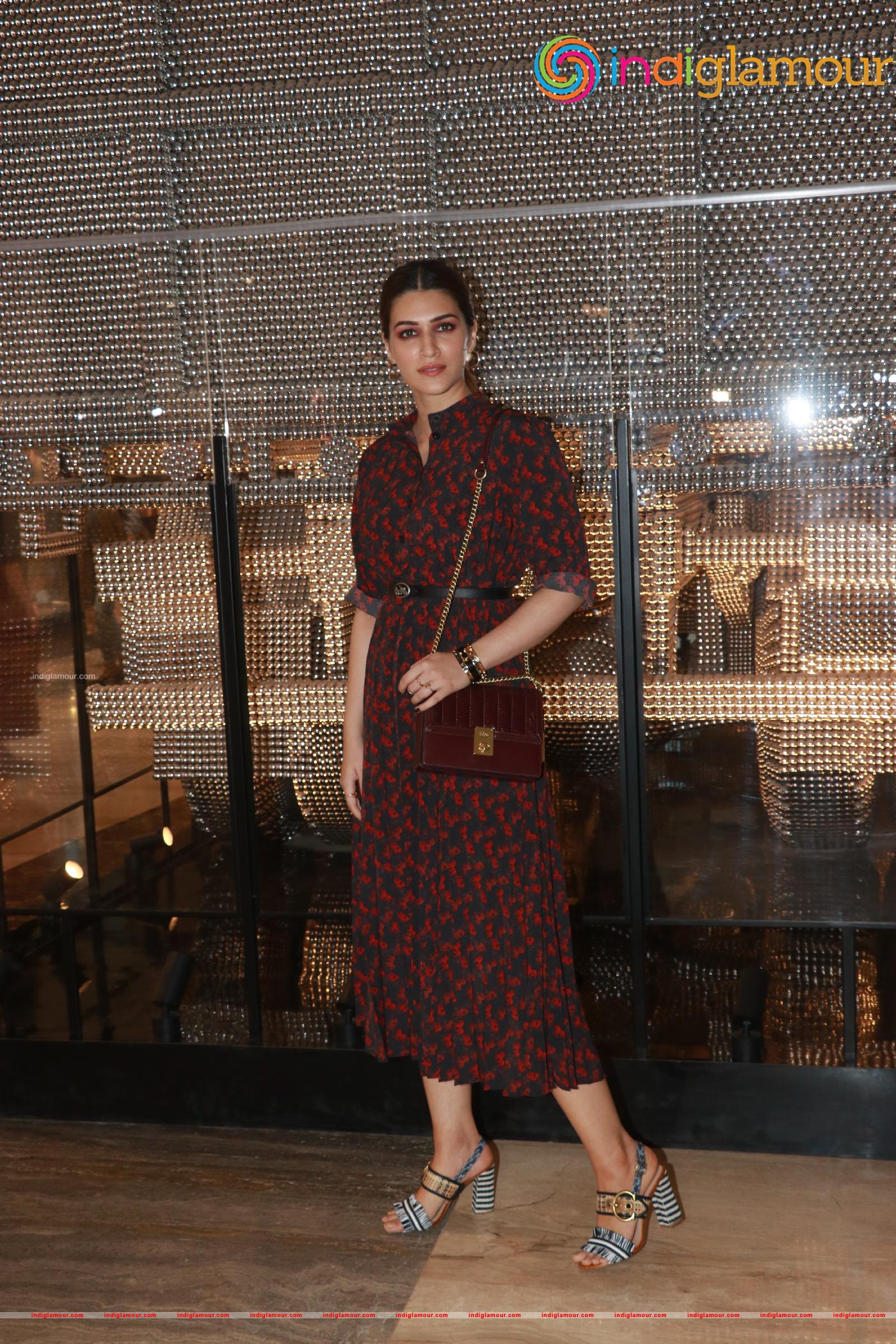 Kriti Sanon Actress hd photo