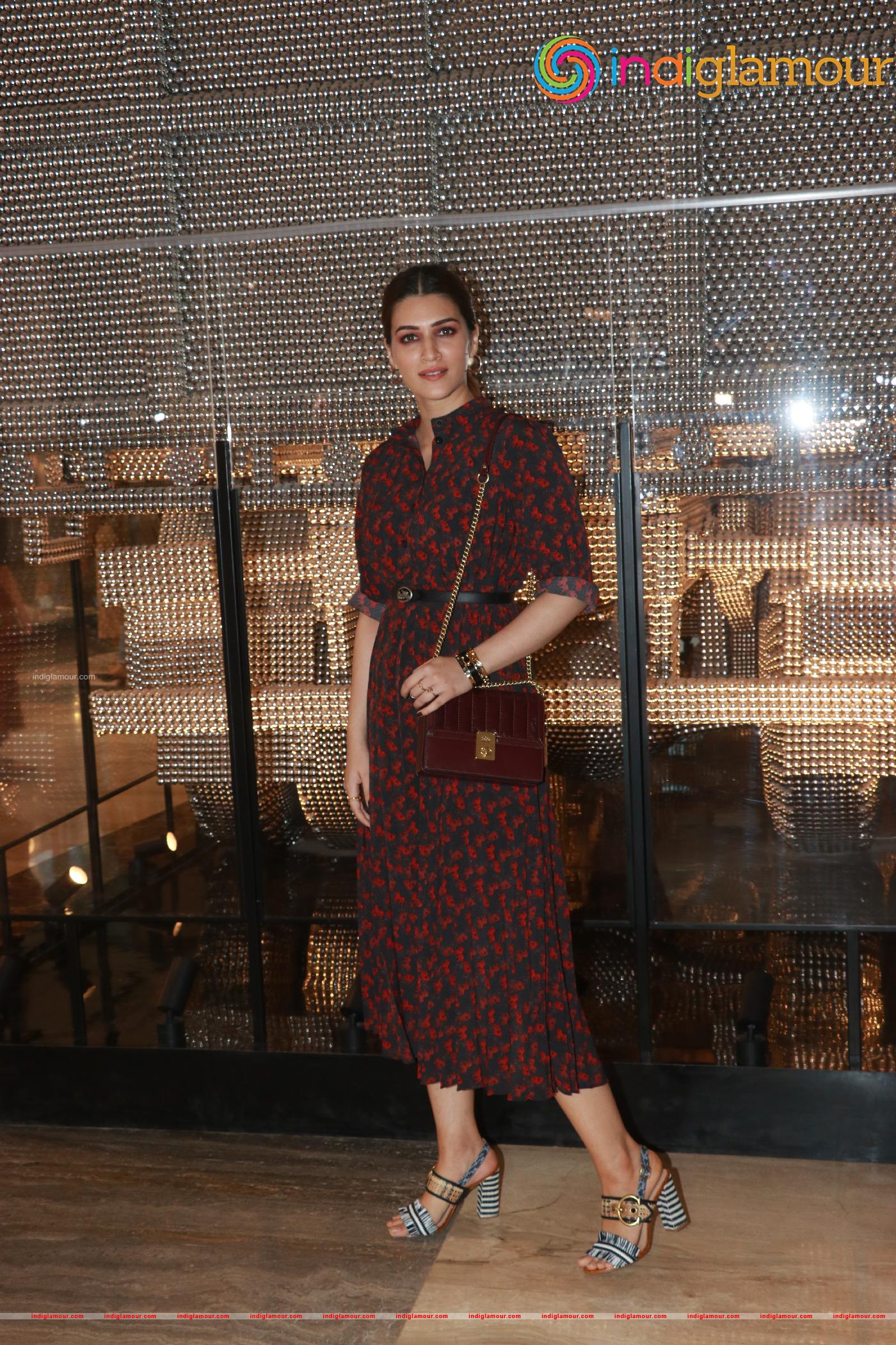 Kriti Sanon Actress hd photo