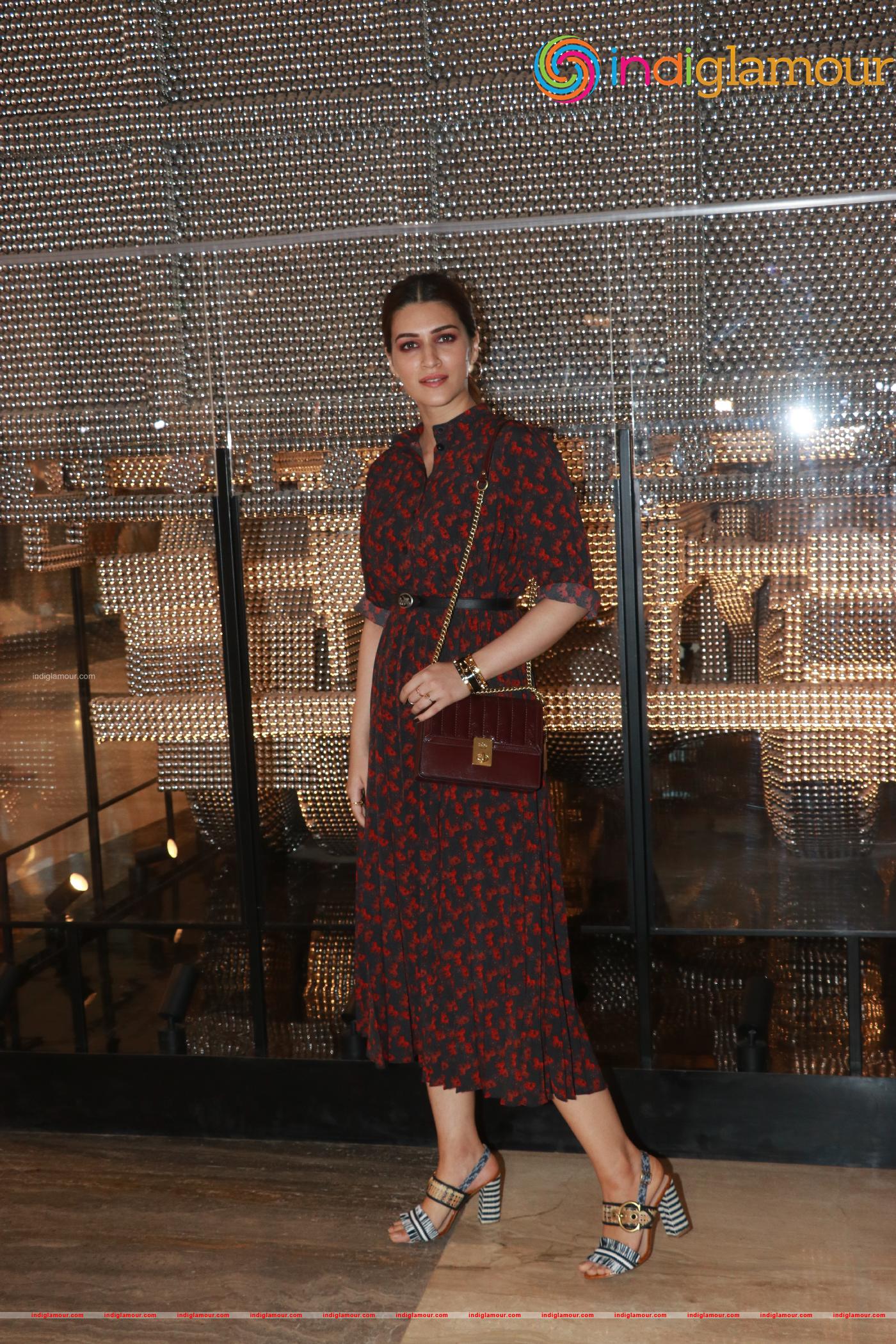 Kriti Sanon Actress hd photo
