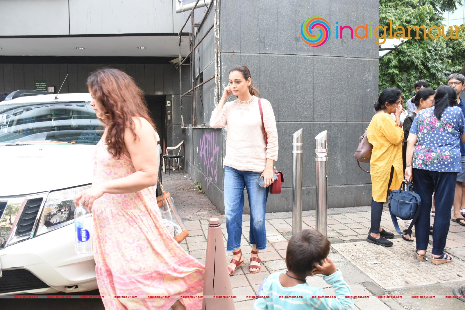 Dia Mirza Actress hd photo