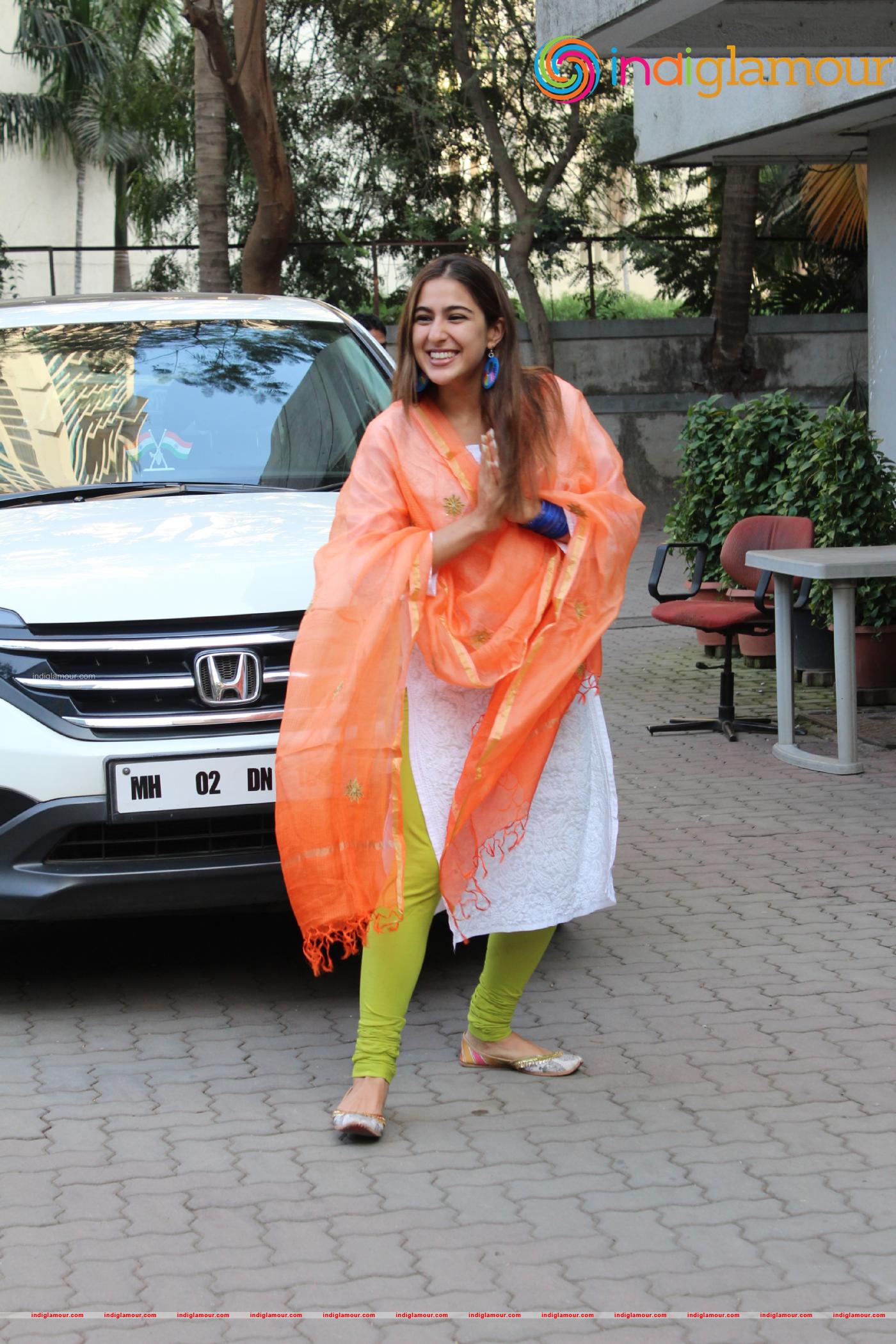 Sara Ali Khan Actress hd photo