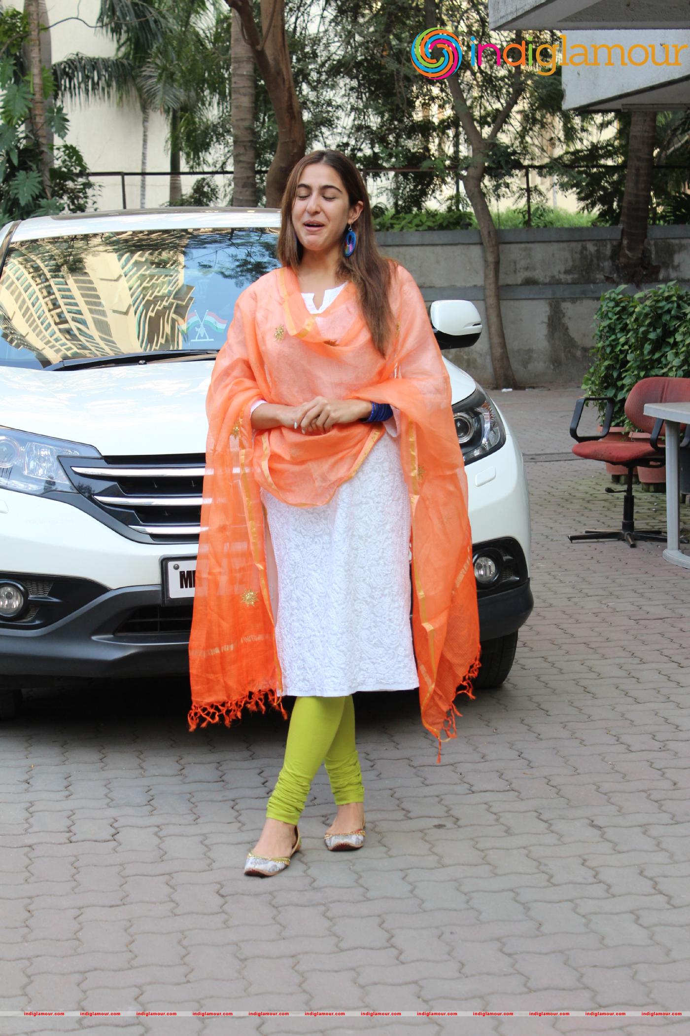 Sara Ali Khan Actress hd photo