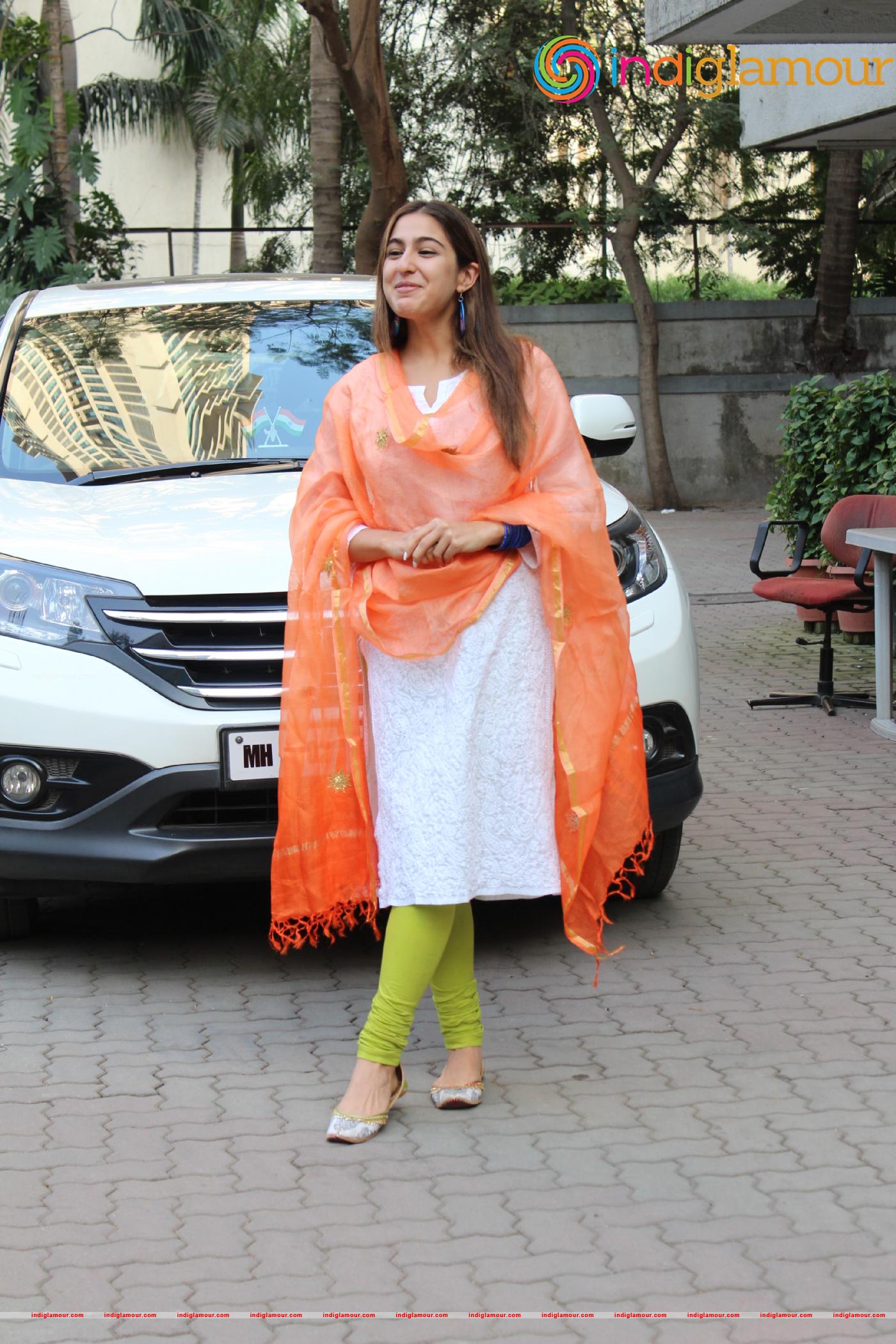 Sara Ali Khan Actress hd photo