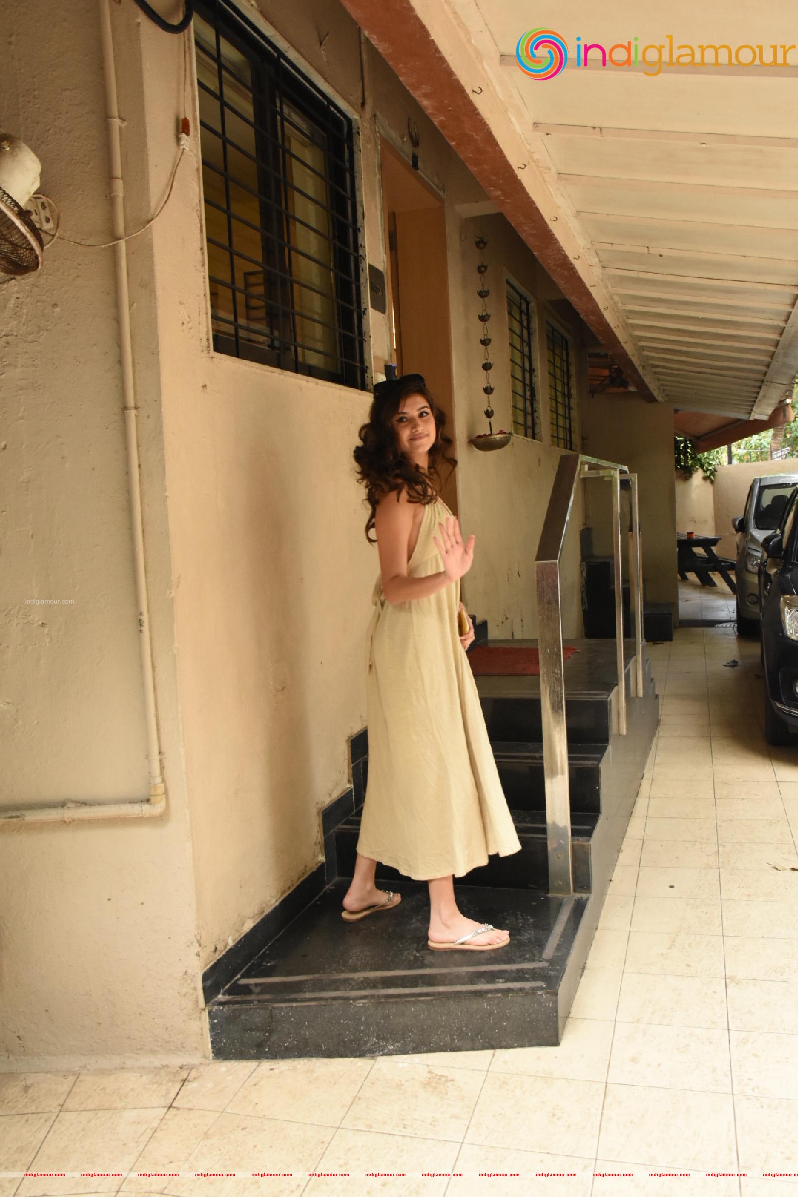 Tara Sutaria Actress hd photo