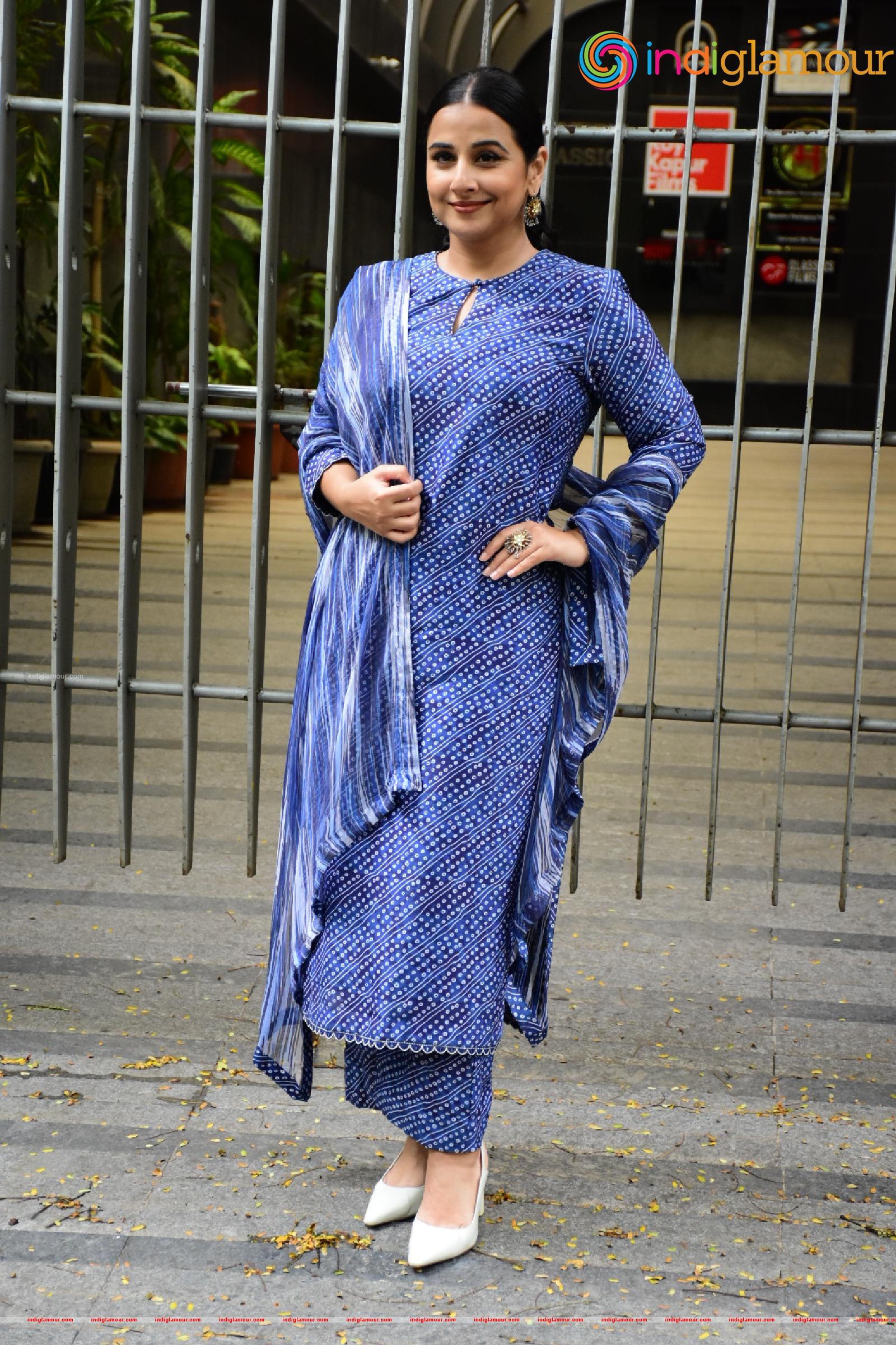 Vidya Balan Actress hd photo