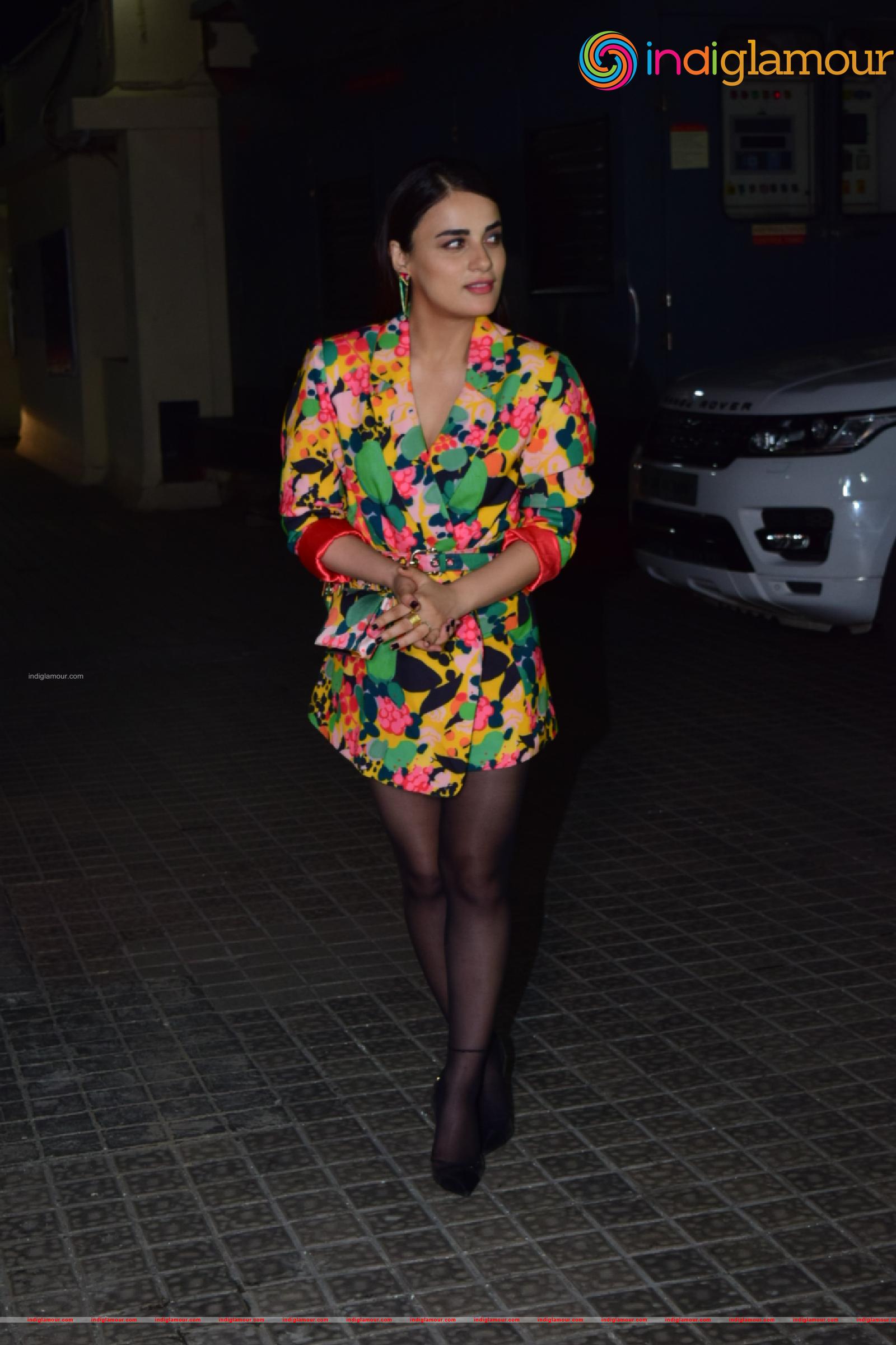 Radhika Madan Actress hd photo