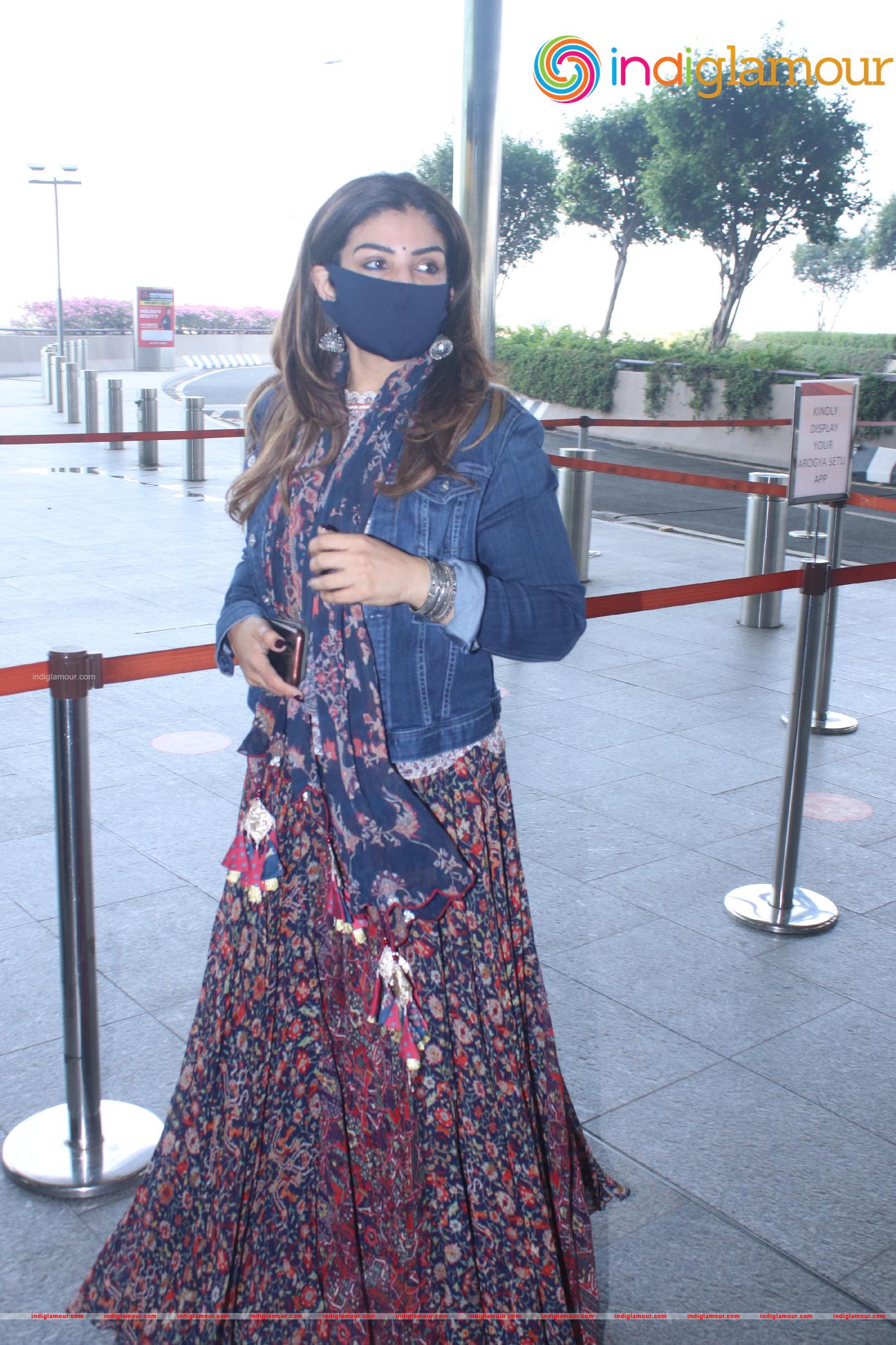 Raveena Tandon Actress hd photo