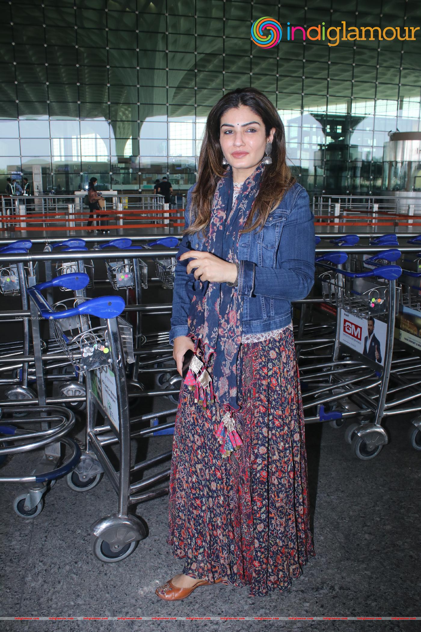 Raveena Tandon Actress hd photo