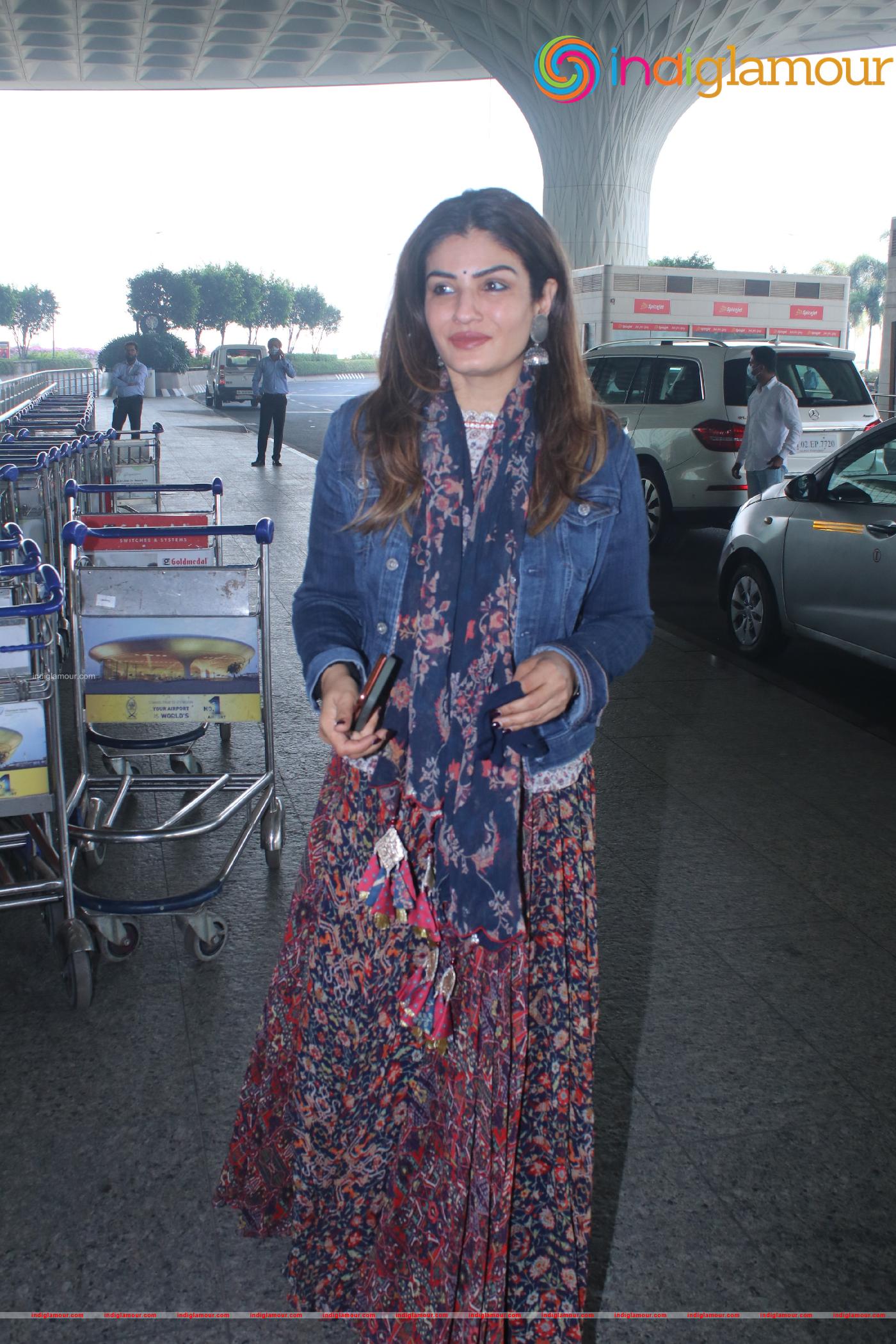 Raveena Tandon Actress hd photo
