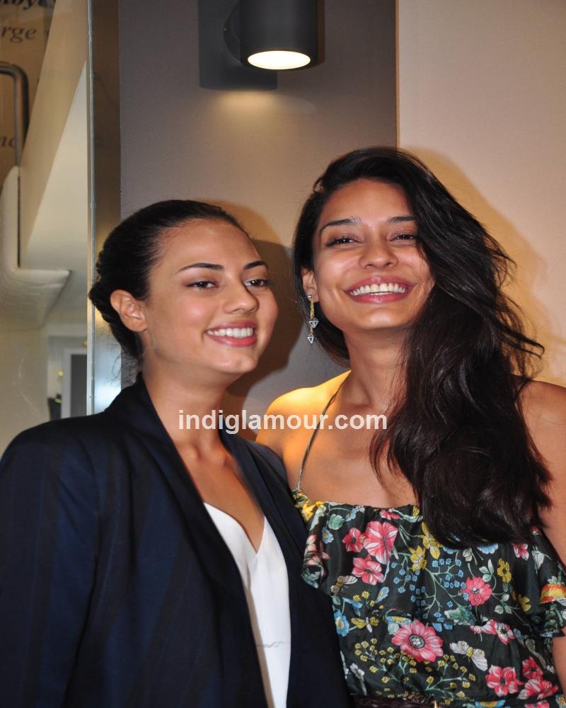 Lisa Haydon Actress hd photo
