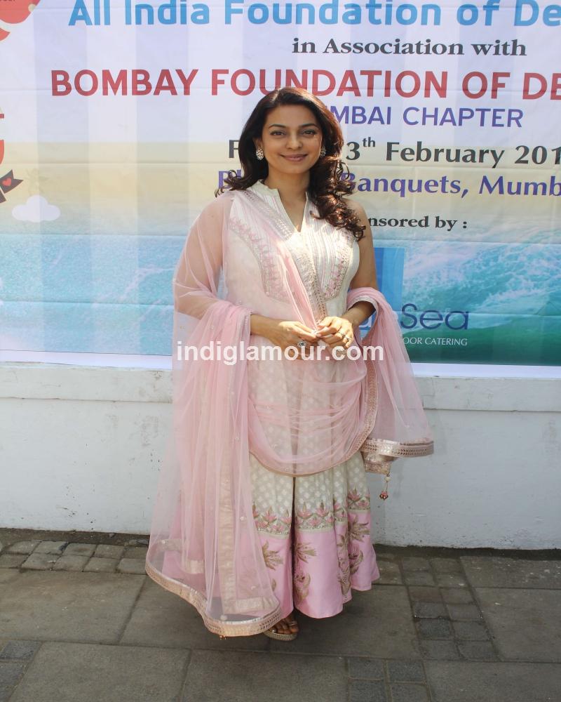 Juhi Chawla Actress hd photo