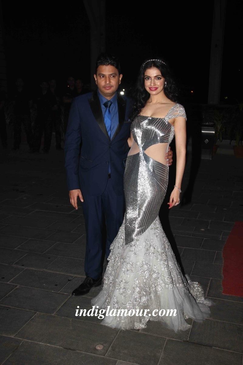 Divya Khosla Kumar Actress hd photo
