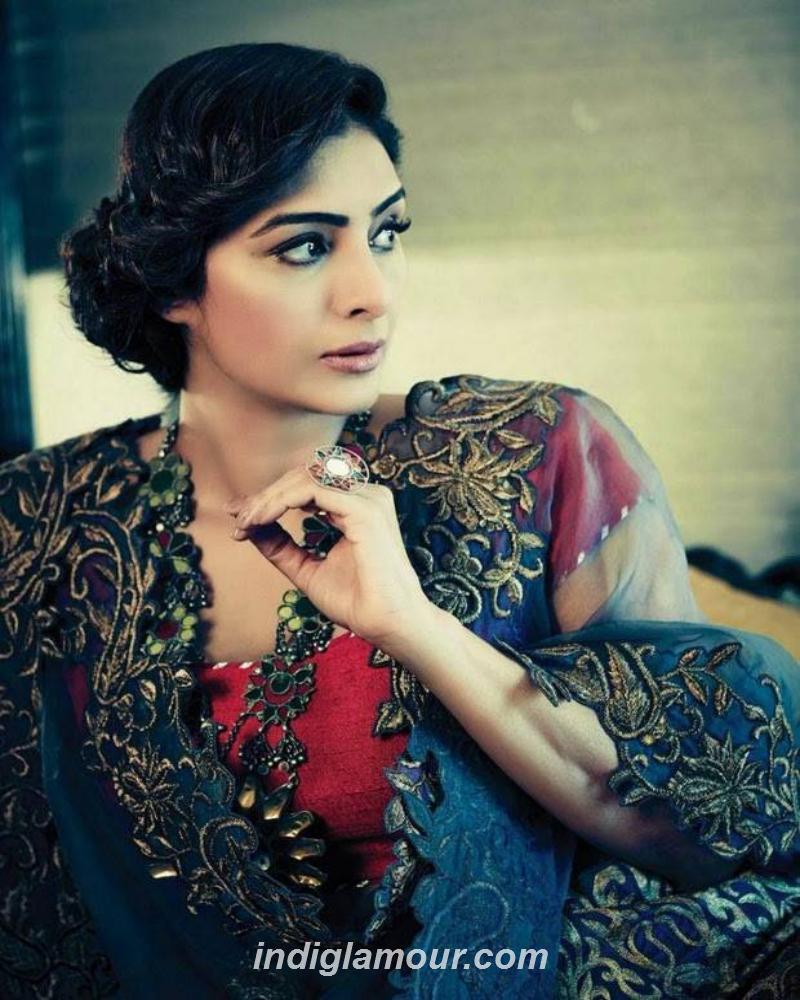 Tabu Actress hd photo