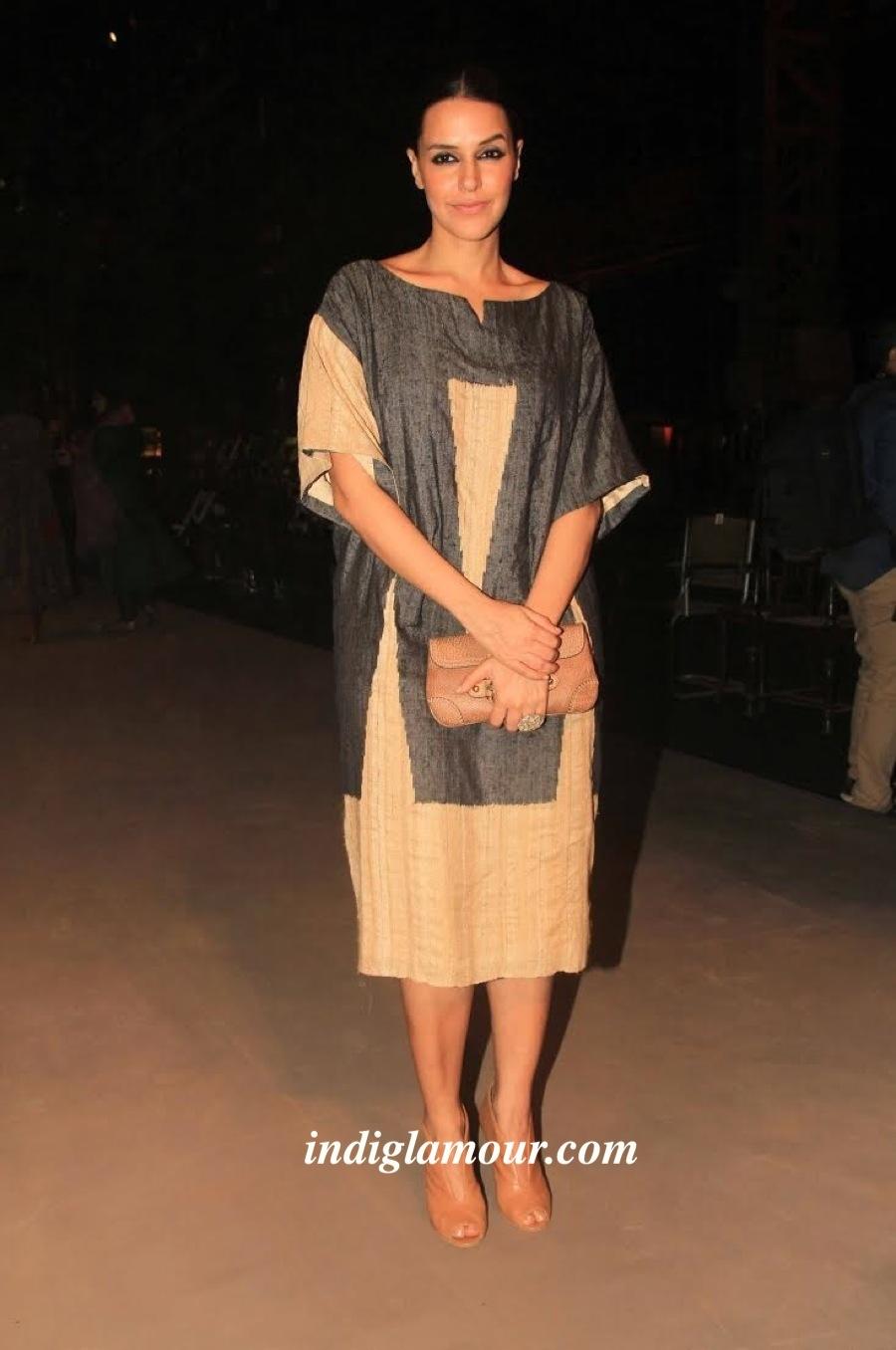 Neha Dhupia Actress hd photo