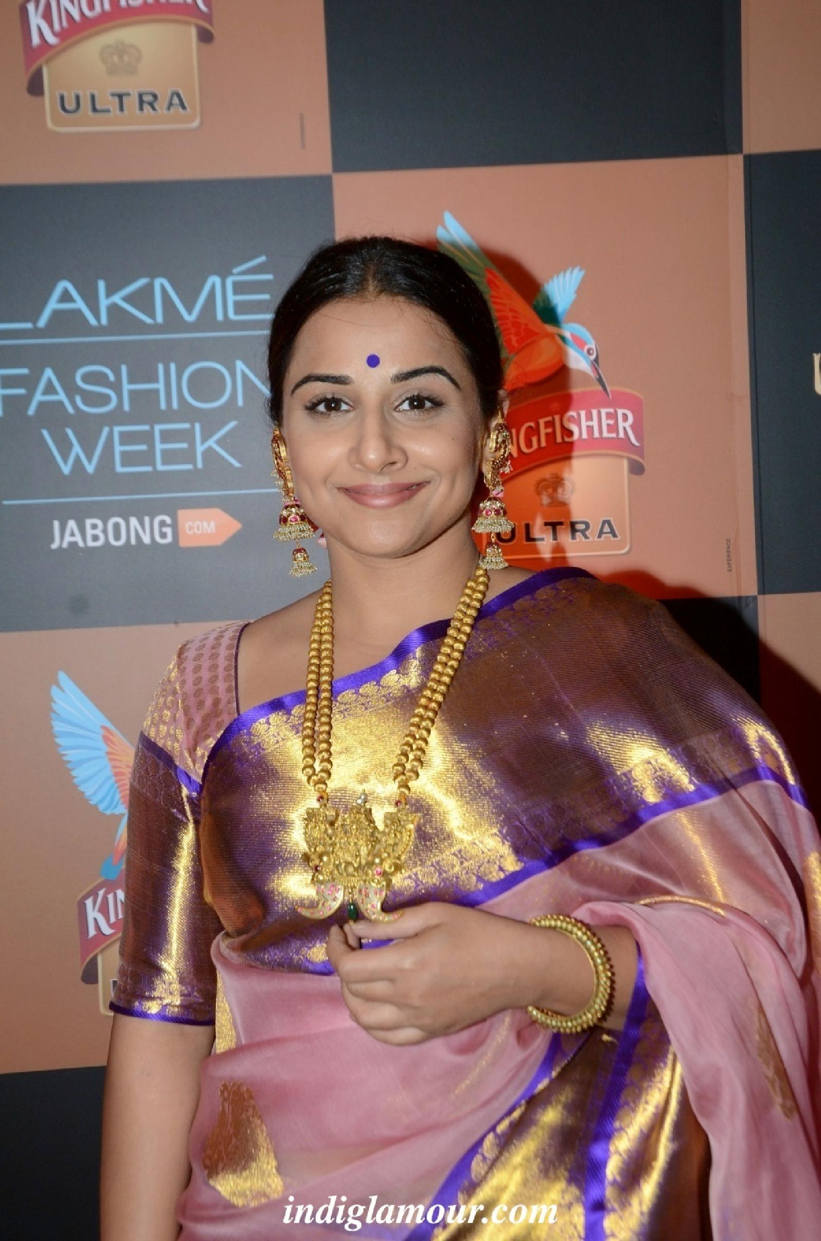 Vidya Balan Actress hd photo