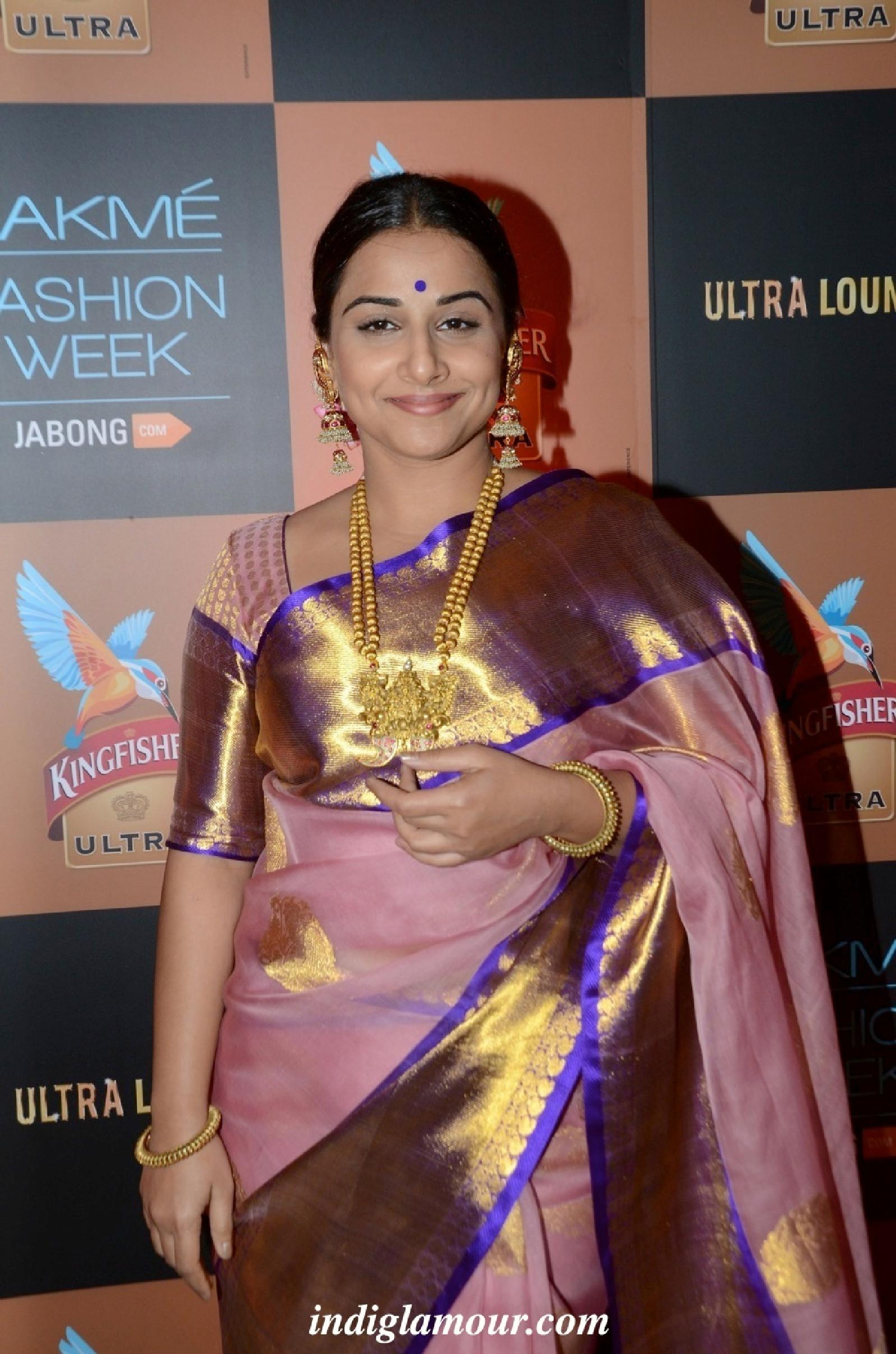 Vidya Balan Actress hd photo