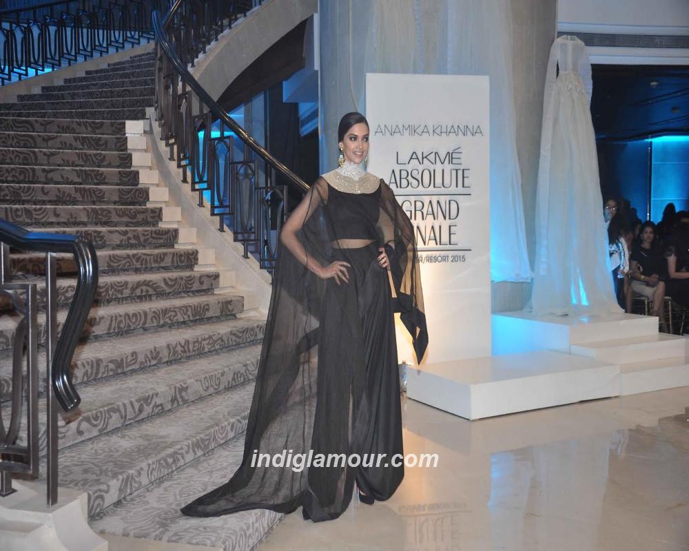 Deepika Padukone Actress hd photo