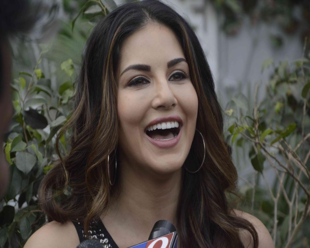 Sunny Leone Actress hd photo