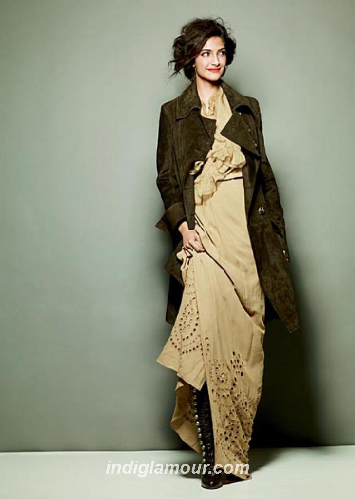 Sonam Kapoor Actress hd photo