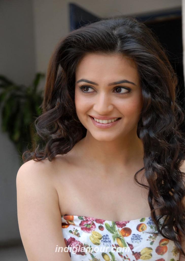 Kriti Kharbanda Actress hd photo