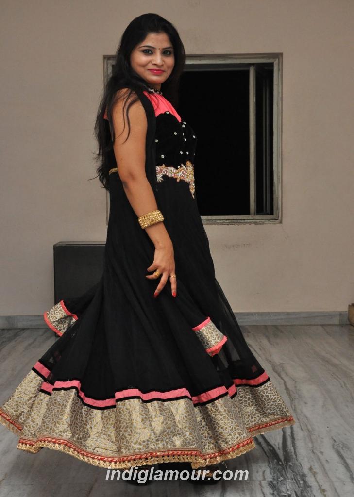Mounika Actress hd photo