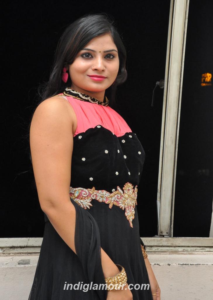 Mounika Actress hd photo