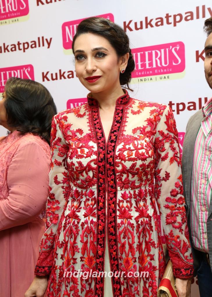 Karishma Kapoor Actress hd photo