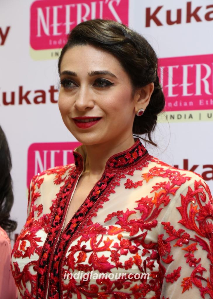 Karishma Kapoor Actress hd photo