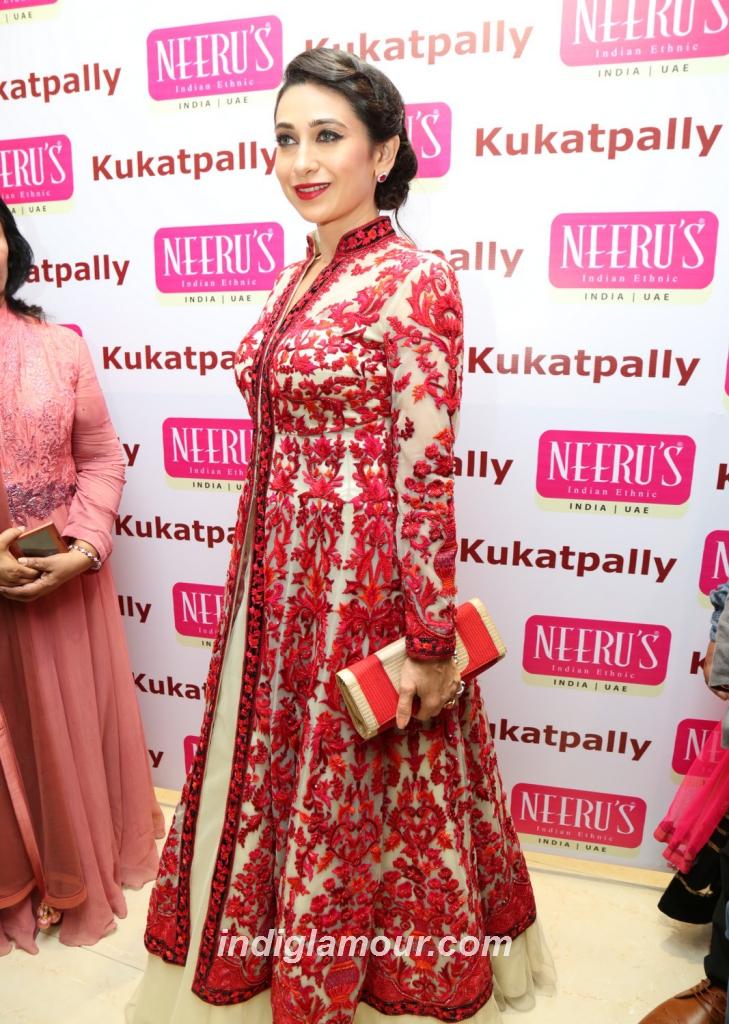 Karishma Kapoor Actress hd photo