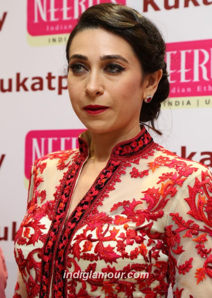 Karishma Kapoor Actress hd photo