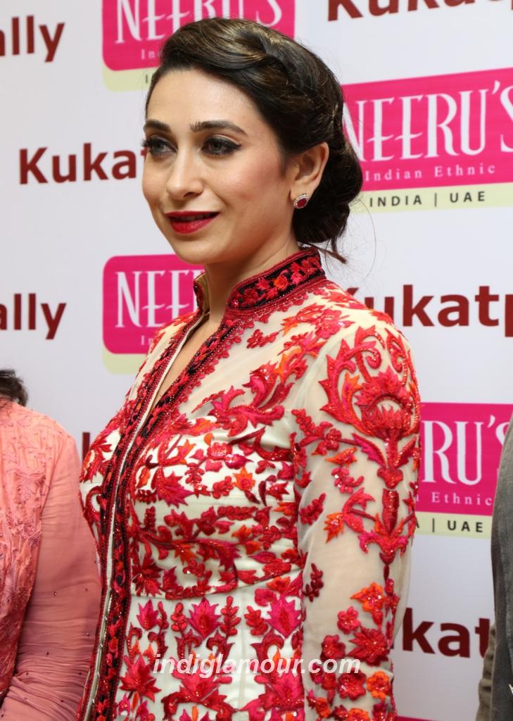 Karishma Kapoor Actress hd photo