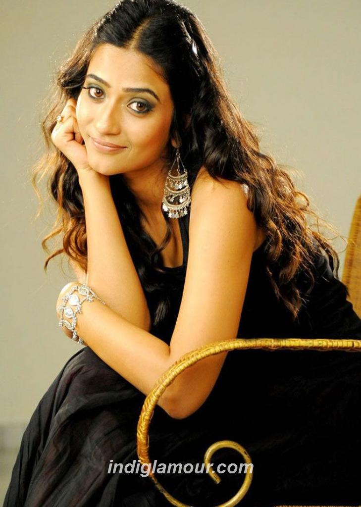 Aditi Sharma Actress hd photo
