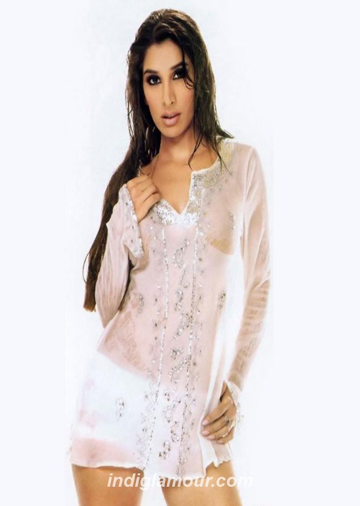 Sophie Choudry Actress hd photo
